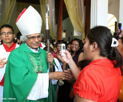 Cardenal Brenes celebra 90 Confirmaciones en Tipitapa