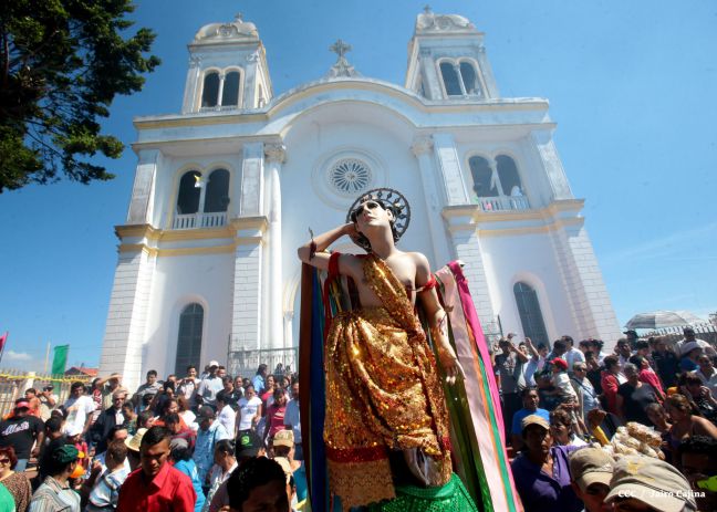 Derroche de fervor en tradicional Tope de los Santos