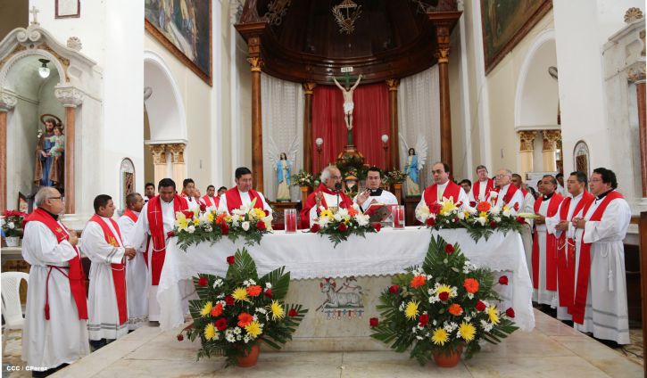 Cardenal Brenes oficia misa en honor a San Sebastián