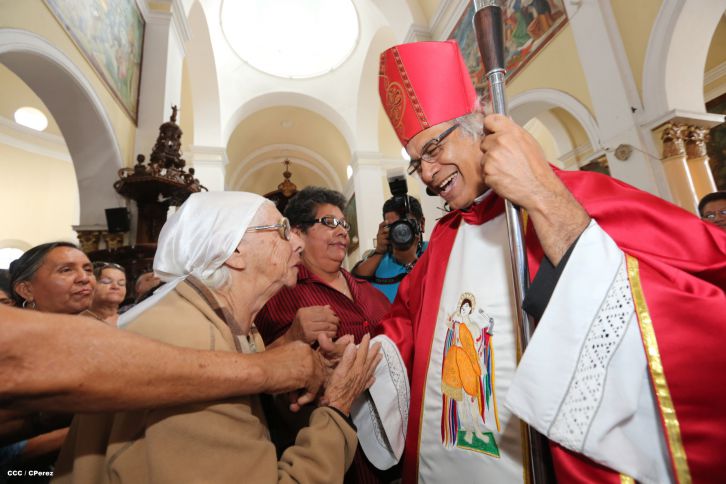 Cardenal Brenes oficia misa en honor a San Sebastián