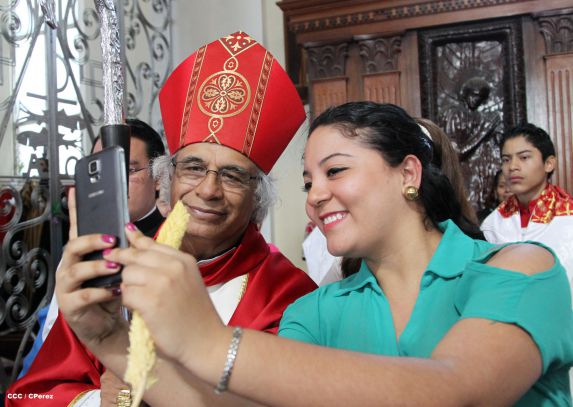 Cardenal Brenes oficia misa en honor a San Sebastián