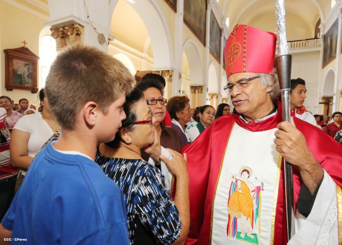 Cardenal Brenes oficia misa en honor a San Sebastián