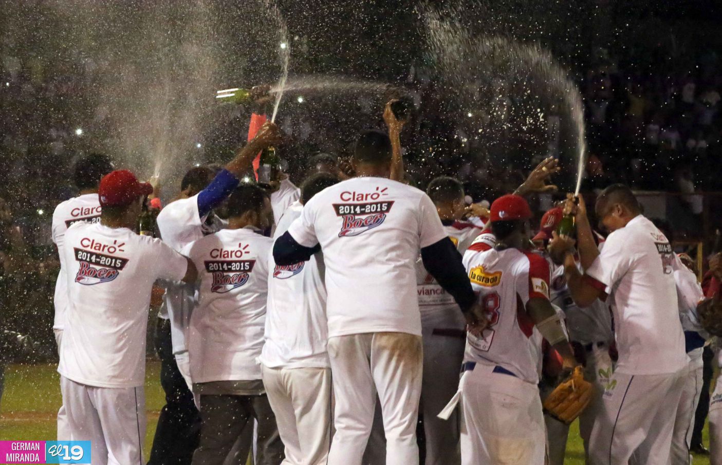 Indios del Bóer se coronan campeones de la LNBP 2015