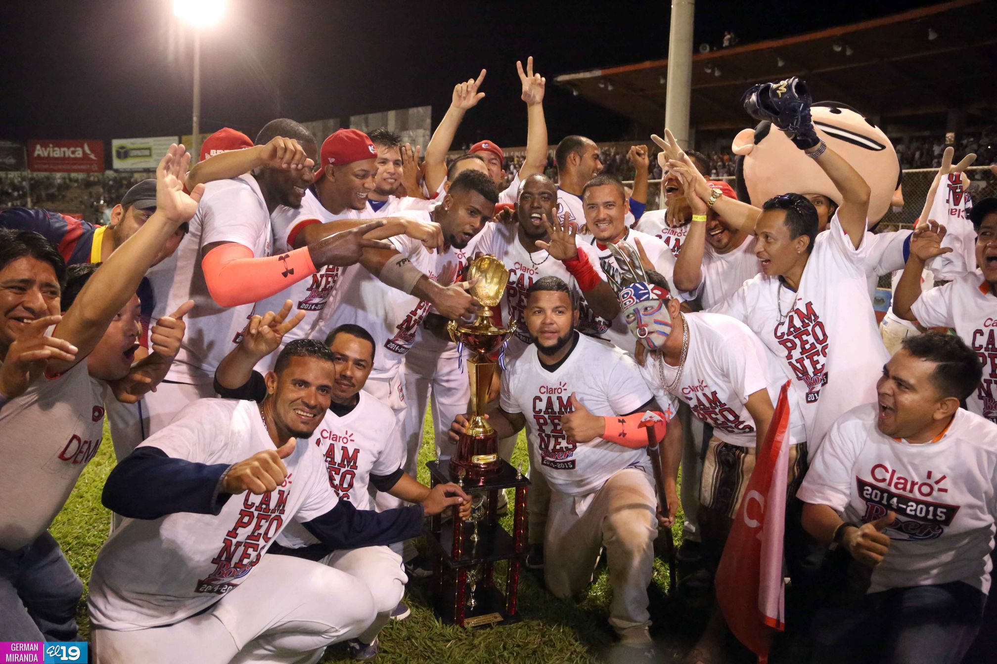 Indios del Bóer se coronan campeones de la LNBP 2015