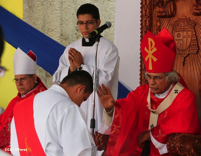 Iglesia Católica celebra el Jubileo Nacional de la Juventud Católica 2013