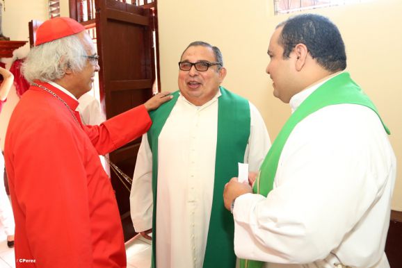 Cardenal Brenes celebra histórica misa en Achuapa
