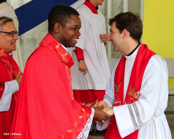 Iglesia Católica celebra el Jubileo Nacional de la Juventud Católica 2013