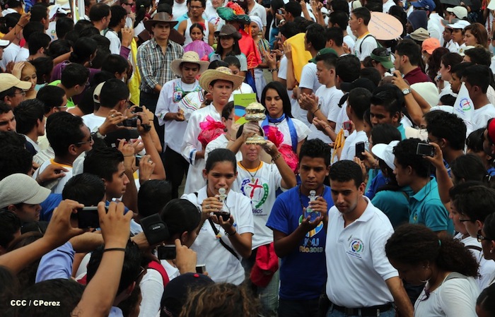 Iglesia Católica celebra el Jubileo Nacional de la Juventud Católica 2013