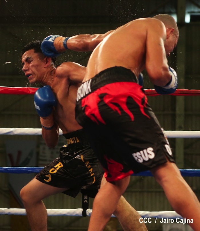 Chocolatito liquidó en cinco a Barrera