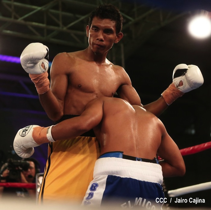 Chocolatito liquidó en cinco a Barrera
