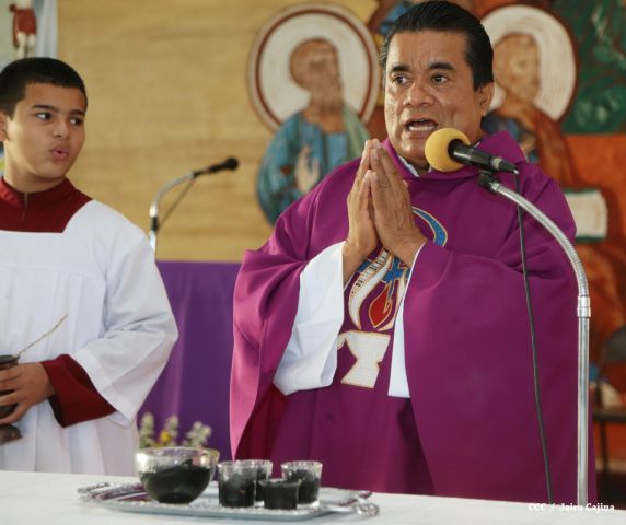 Nicaragua celebra tradicional Miércoles de Ceniza