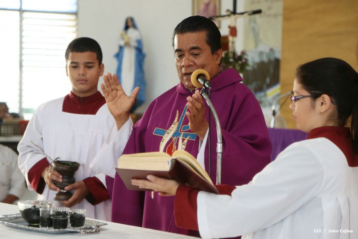 Nicaragua celebra tradicional Miércoles de Ceniza