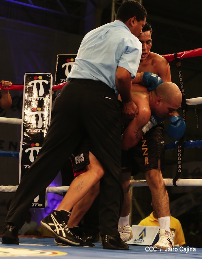 Chocolatito liquidó en cinco a Barrera