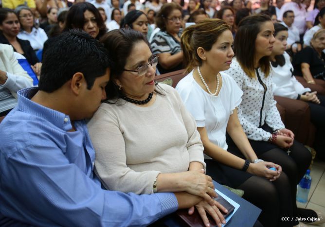 Continúan honras póstumas al Rector Magnífico Elmer Cisneros