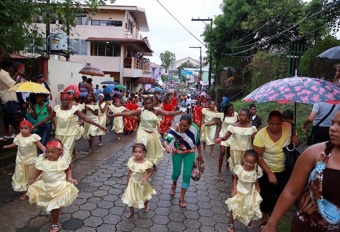 Costa Caribe celebras Fiestas de Mayo Ya 2013