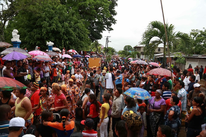 Costa Caribe celebras Fiestas de Mayo Ya 2013