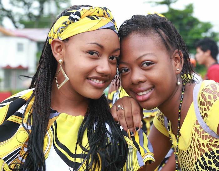 Costa Caribe celebras Fiestas de Mayo Ya 2013