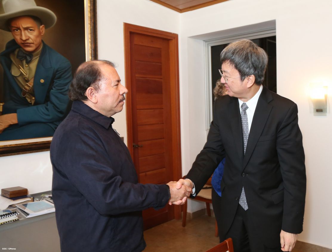 Presidente Daniel sostiene encuentro con delegación del FMI