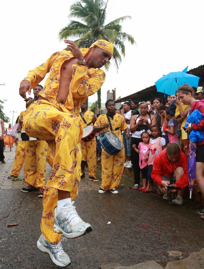 Costa Caribe celebras Fiestas de Mayo Ya 2013