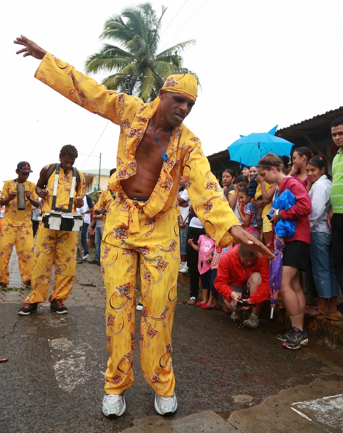 Costa Caribe celebras Fiestas de Mayo Ya 2013