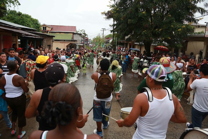Costa Caribe celebras Fiestas de Mayo Ya 2013