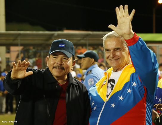 Daniel inaugura Estadio de Béisbol Infantil “Hugo Chávez Frías”