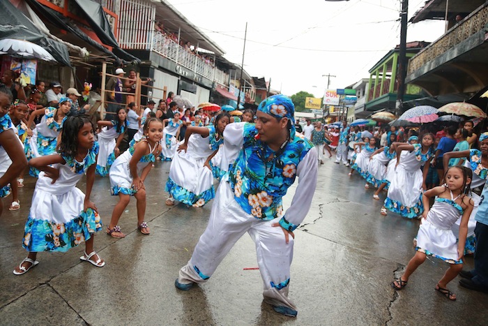 Costa Caribe celebras Fiestas de Mayo Ya 2013