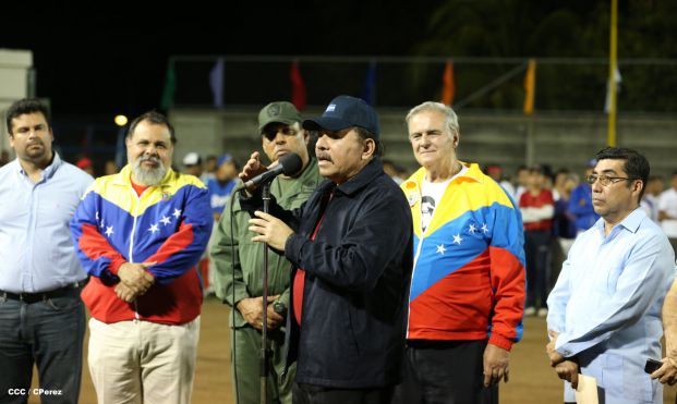 Daniel inaugura Estadio de Béisbol Infantil “Hugo Chávez Frías”