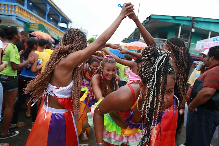 Costa Caribe celebras Fiestas de Mayo Ya 2013