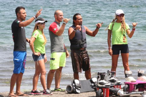 Intur promueve show de Flyboarding en centros turísticos del país