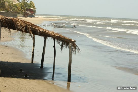 Familias de Masachapa participan masivamente en simulacros de terremoto y tsunami  