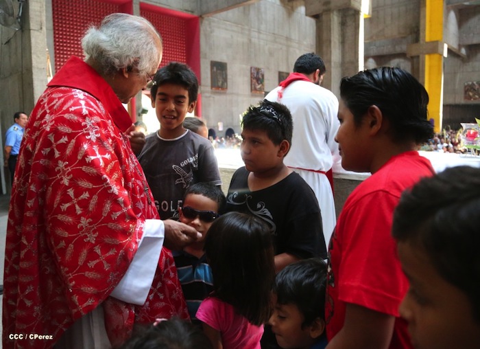 Procesión de la Burrita en Managua (Semana Santa 2013)