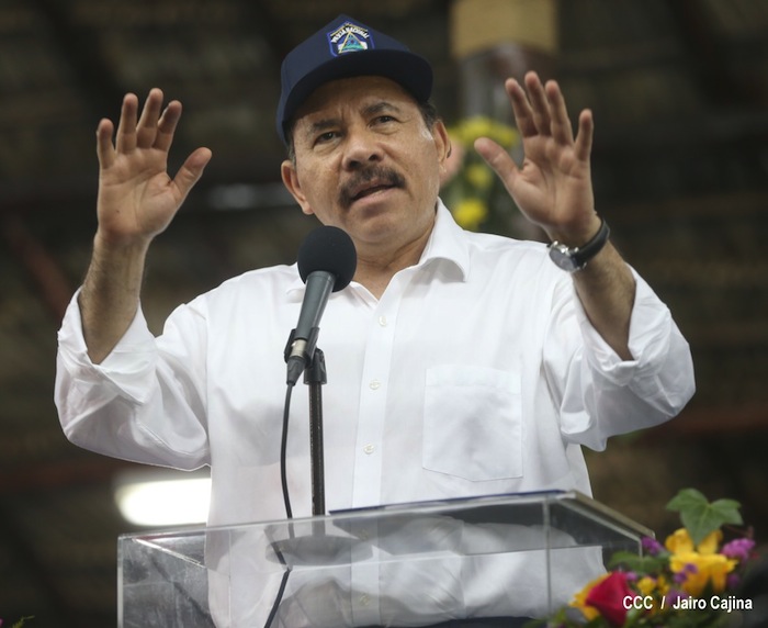 Daniel clausura XXII Reunión de mandos de la Policía Nacional