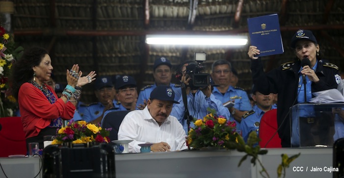Daniel clausura XXII Reunión de mandos de la Policía Nacional