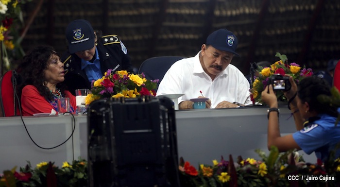 Daniel clausura XXII Reunión de mandos de la Policía Nacional