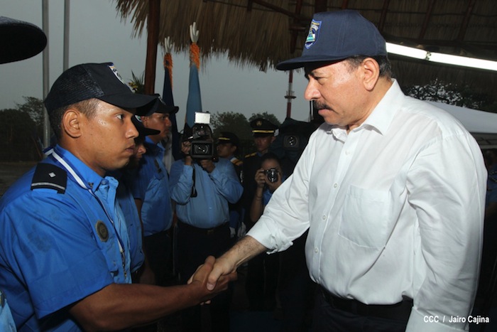 Daniel clausura XXII Reunión de mandos de la Policía Nacional