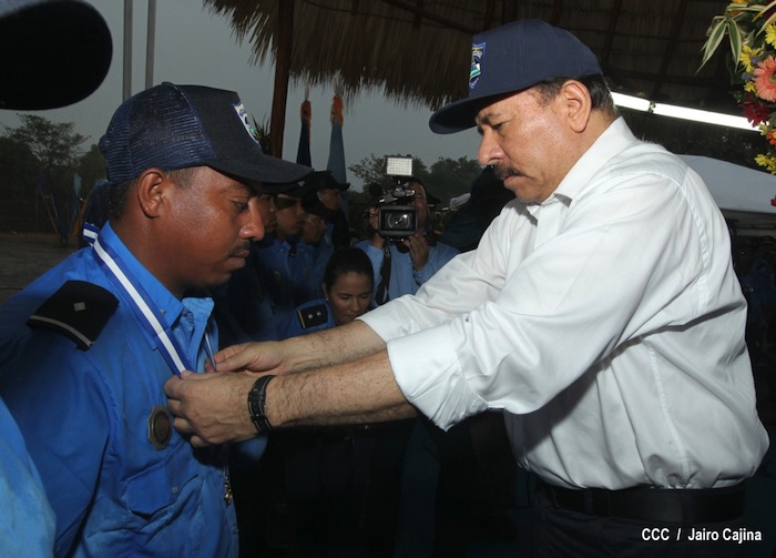 Daniel clausura XXII Reunión de mandos de la Policía Nacional