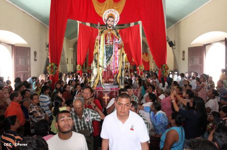 Devotos de San Marcos celebran a su Santo Patrono