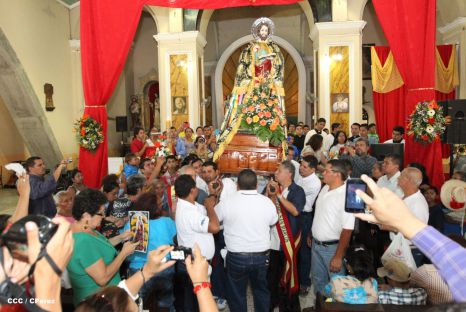 Devotos de San Marcos celebran a su Santo Patrono