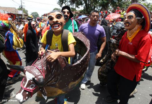 Devotos de San Marcos celebran a su Santo Patrono