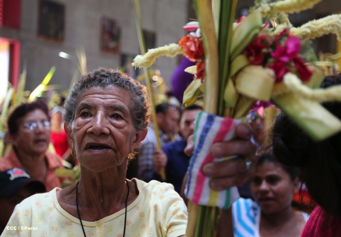 Procesión de la Burrita en Managua (Semana Santa 2013)