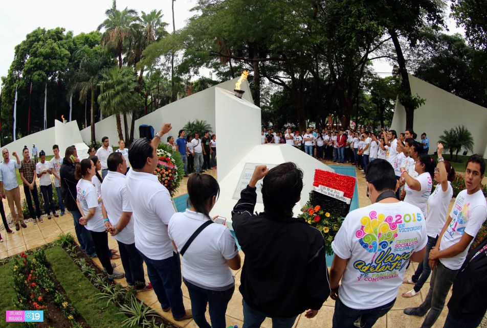 Una Flor para Tomás (30 Abril 2015)