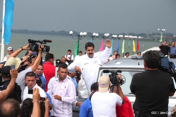 Daniel y Nicolás visitan Puerto Salvador Allende