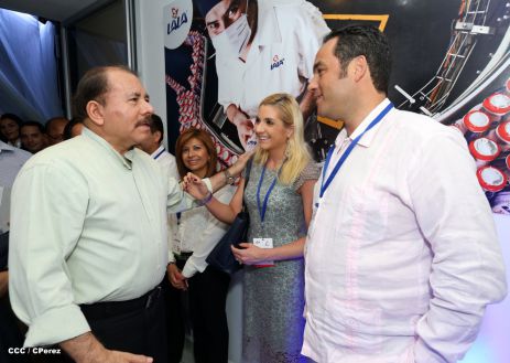 Presidente Daniel inaugura planta láctea del grupo Lala