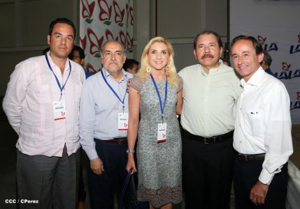 Presidente Daniel inaugura planta láctea del grupo Lala