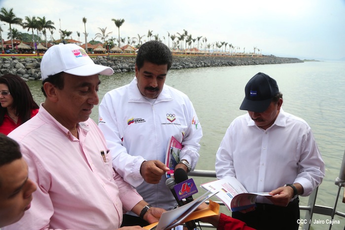 Daniel y Nicolás visitan Puerto Salvador Allende