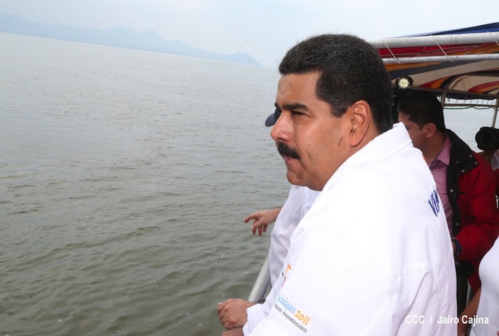 Daniel y Nicolás visitan Puerto Salvador Allende