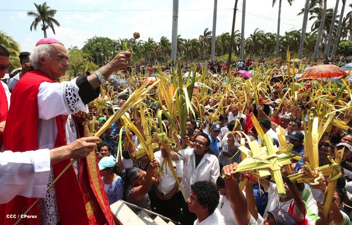 Procesión de la Burrita en Managua (Semana Santa 2013)