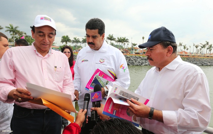 Daniel y Nicolás visitan Puerto Salvador Allende