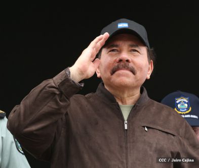 Daniel y Rosario conmemoran el 120 aniversario del natalicio de Sandino